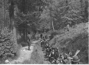 Реконструкція. Колона озброєних січовиків. Квітень 1939 р. Словаччина